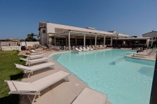 06_Piscina_01 06_Piscina_01